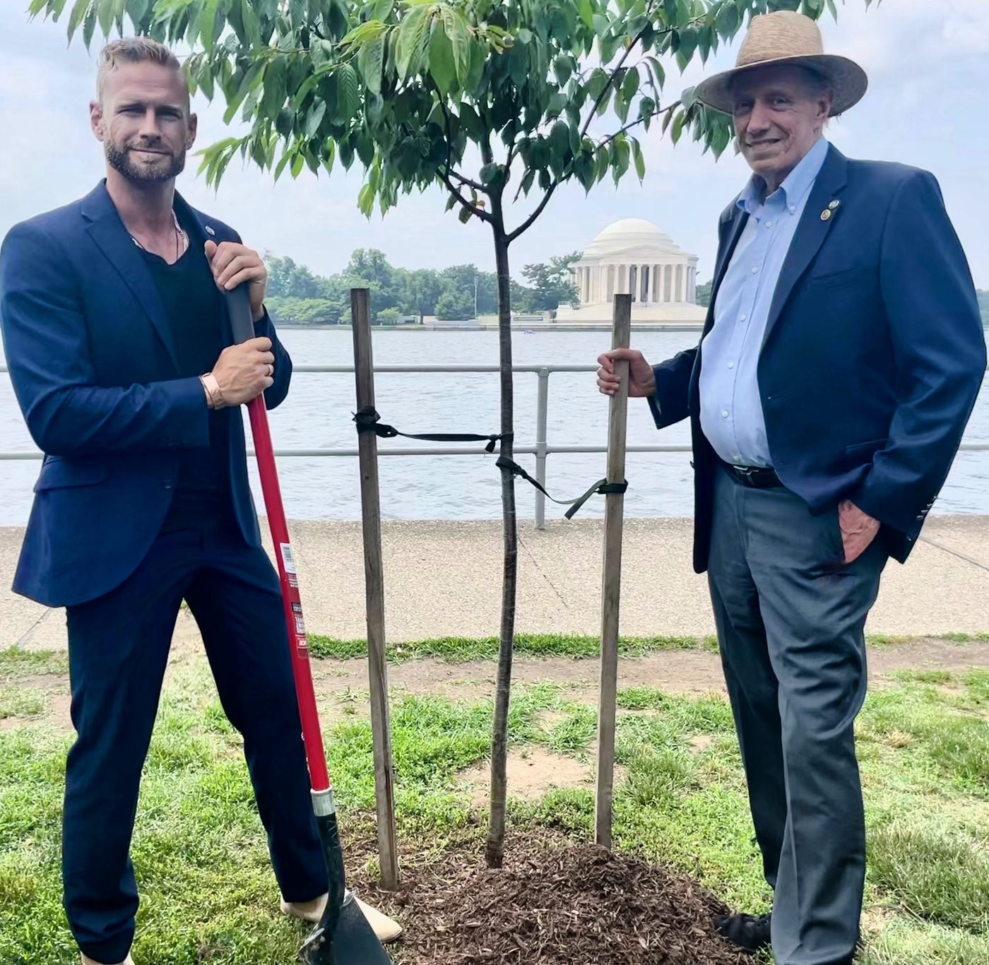 Cherry blossom planting at the Tidal Basin, Jefferson Memorial behind